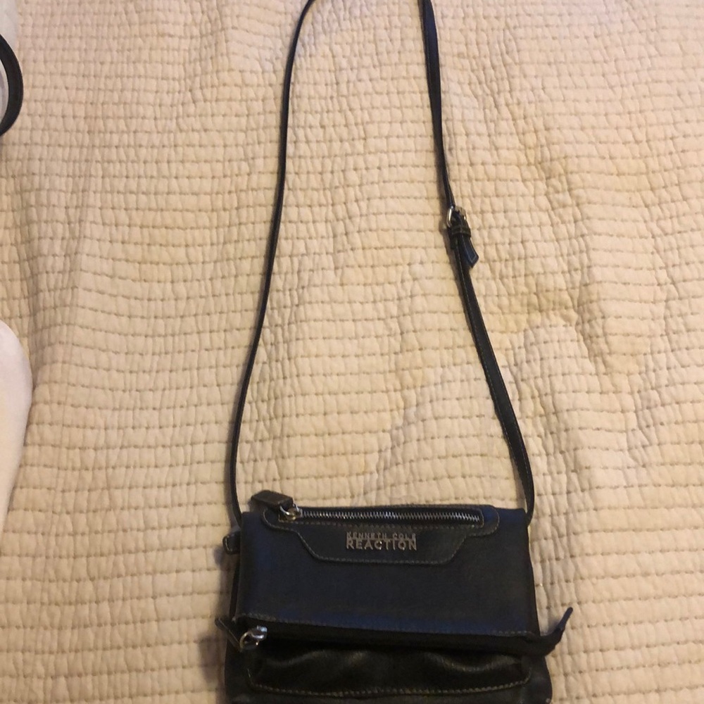 Kenneth Cole Reaction Black crossbody
